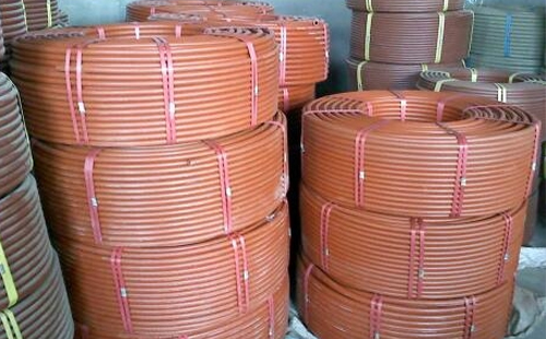 提升工程安全:聚乙烯(RPE)阻燃水磨沟穿线管在现代建筑中的应用 提升工程安全:聚乙烯(RPE)阻燃水磨沟穿线管在现代建筑中的应用